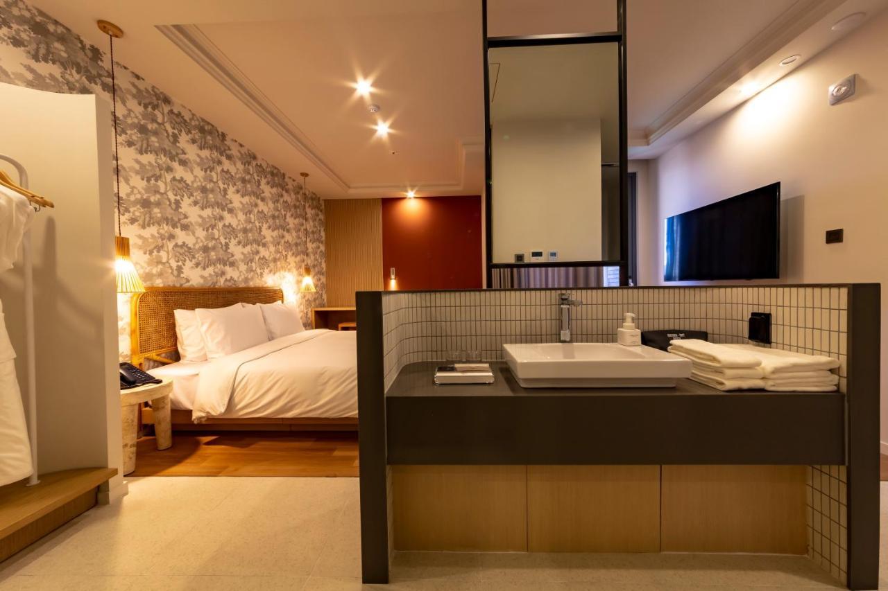 Hound Garden&Terrace Hotel Busan Bagian luar foto